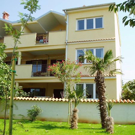 Apartment Nina Rovinj Exterior foto