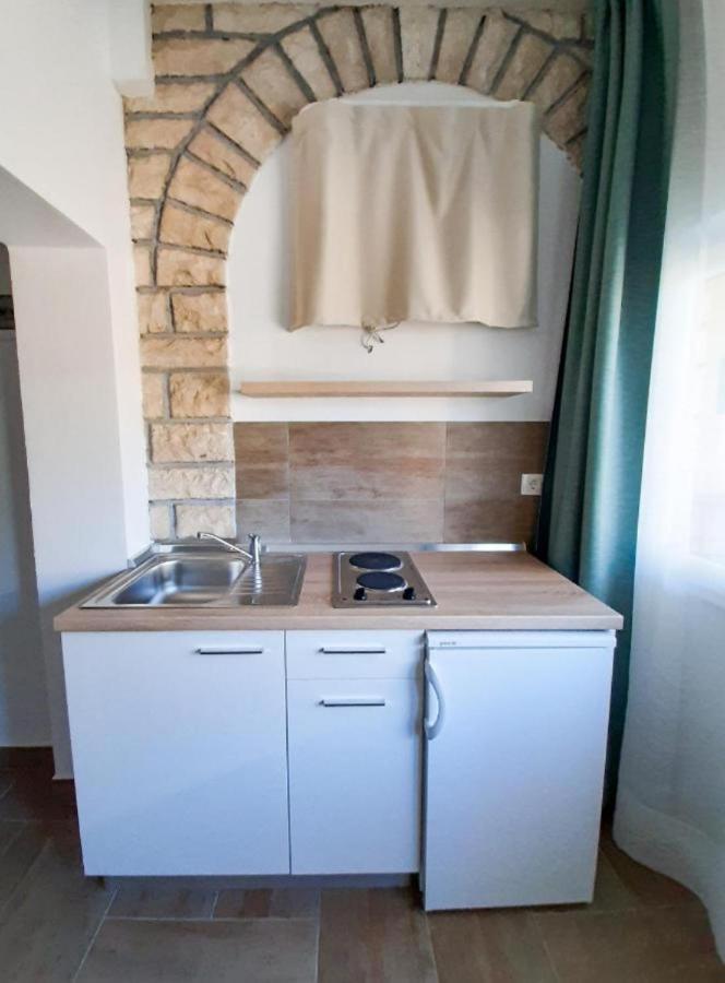 Apartment Nina Rovinj Exterior foto